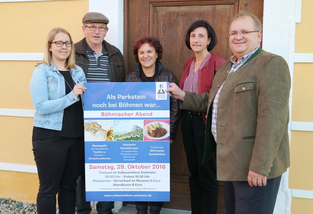 Parkstein. Der Herbst lässt einen böhmischen Wind um den Basaltkegel wehen. Unter dem Titel „Als Parkstein noch bei Böhmen war“ laden das Museum Vulkanerlebnis Parkstein und die Marktgemeinde zum Böhmischen Abend [&hellip;]