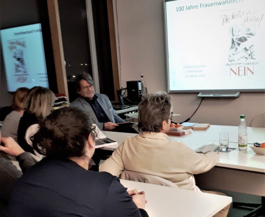 Tirschenreuth. Corona-Virus und die Nordoberpfalz: Vorerst werden keine Kurse bei der VHS Tirschenreuth stattfinden.  Aufgrund der aktuellen Corona-Krise unterbricht die Volkshochschule Tirschenreuth (VHS Tirschenreuth) den gesamten Kursbetrieb ab 16. März [&hellip;]