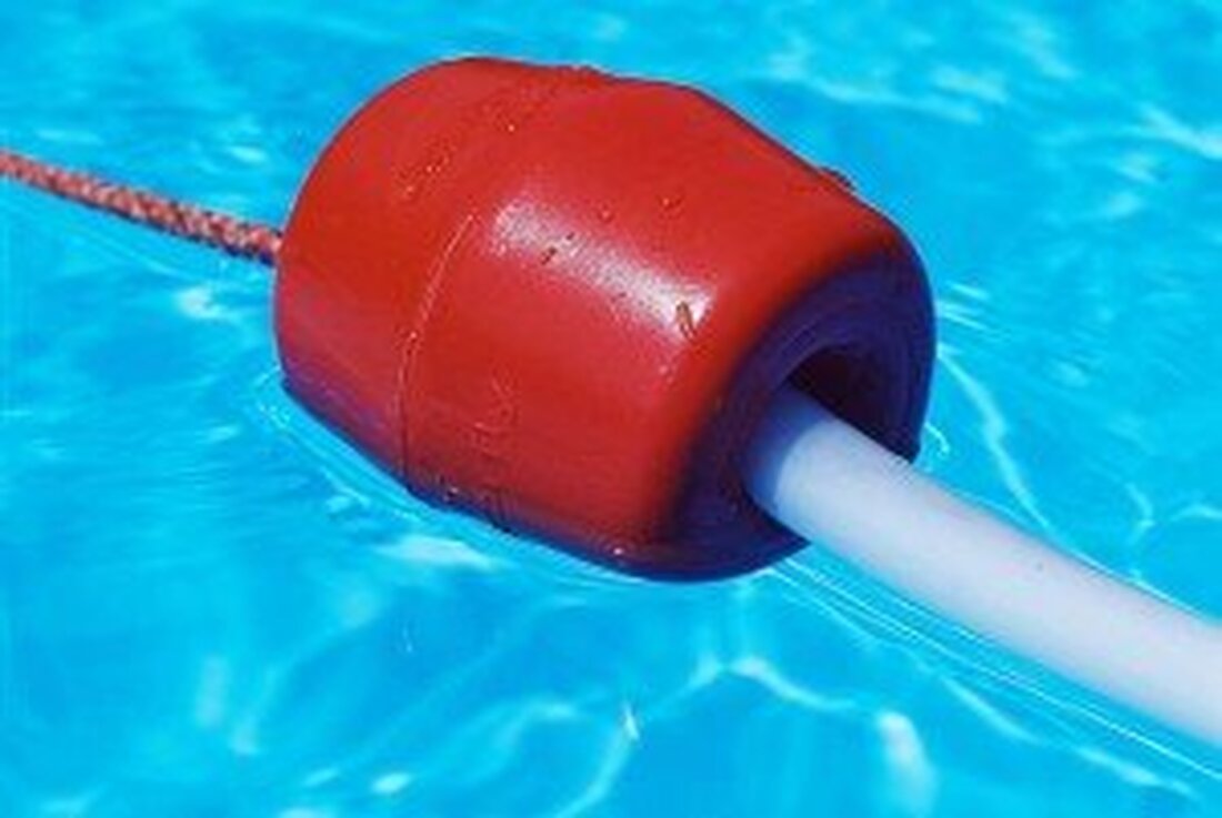 Erbendorf. Zwei Teenager sorgten mit einer nächtlichen “Bade-Aktion” für einen ziemlich großen Schaden im Erbendorfer Freibad.  Bereits in den Nächten von Donnerstag 23.08.2018 und Samstag, 25.08.2018, jeweils zwischen 21.00 und [&hellip;]