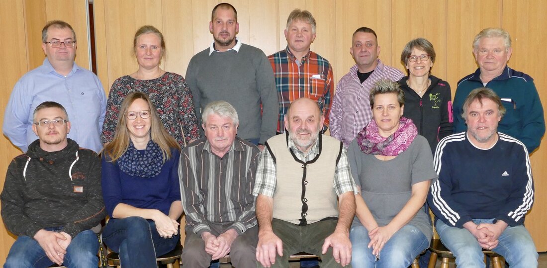Luhe-Wildenau. Die Freie Wähler Gemeinschaft Luhe-Wildenau stellt die Kandidatenliste für die Kommunalwahl vor. „In einer Kommune ist es wichtig im Marktrat zusammenzuarbeiten!“, sagt Christoph Hösl (65), Marktrat und Vorsitzender der [&hellip;]