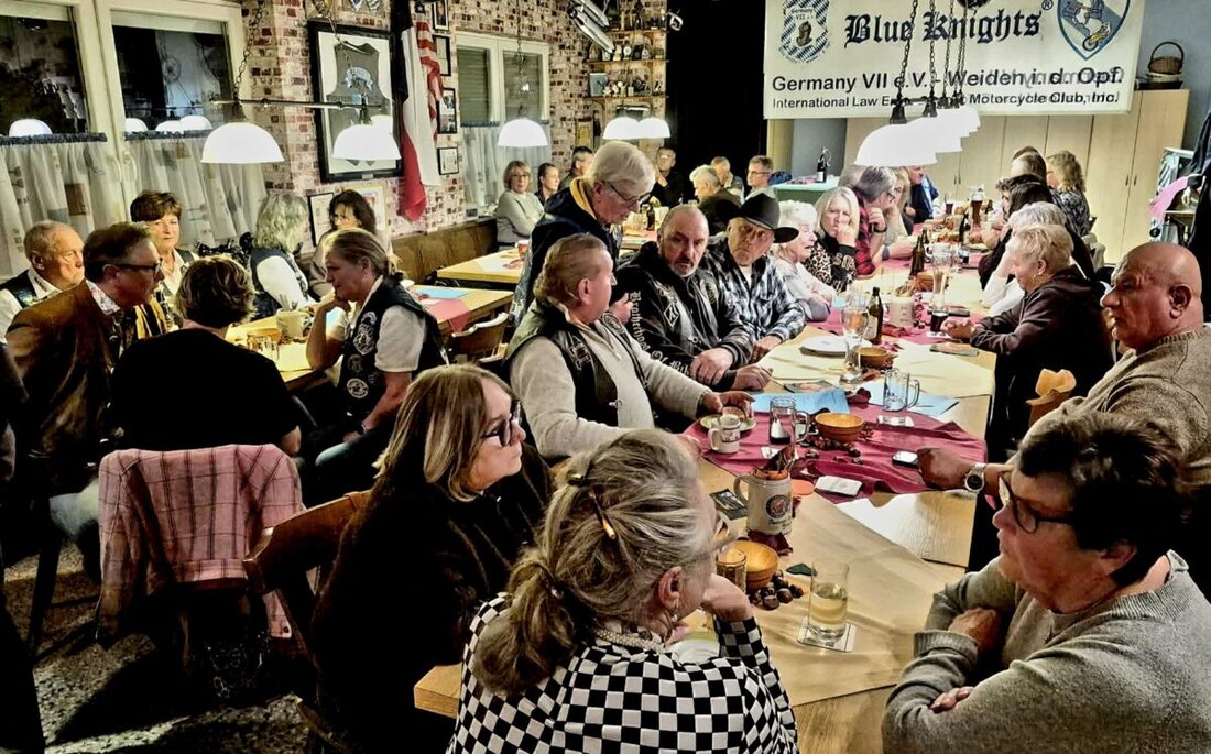 Weiden. Beim traditionellen Weinfest der Blue Knights Germany VII feierten Motorradfreunde aus Regionen zwischen Köln und München im voll besetzten Vereinsheim Freundschaft und Gemeinschaft bis in die Nacht.