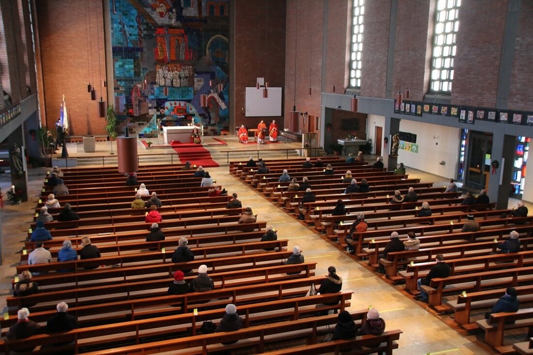 Grafenwöhr. Aktuell wie lange nicht, war die Thematik des St. Sebastianstags in Grafenwöhr. Seit 1731 feiern die Bürger den Tag. Einst sollte der Heilige sie von einer Seuche befreien. Pfarrer [&hellip;]