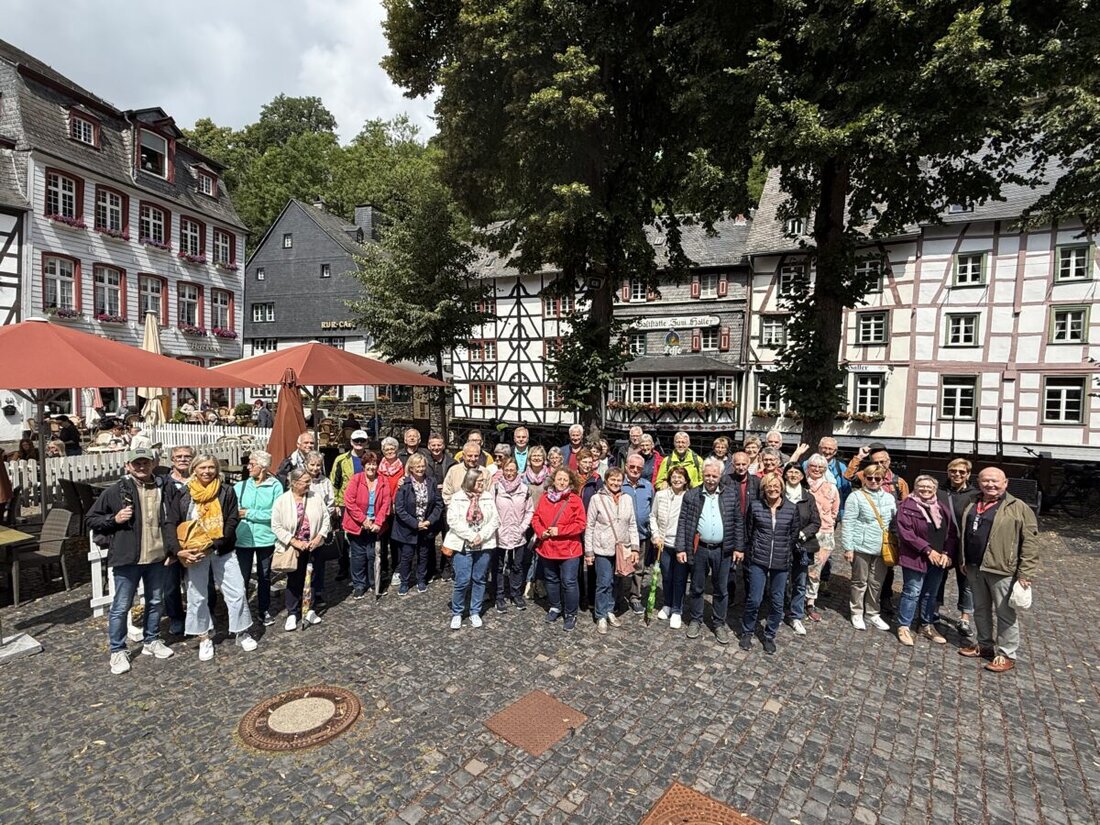 Maastricht. Erwin Dromann lobt das einzigartige Rieu-Konzert und kündigt eine erneute Reise vom 4. bis 7. Juli 2026 an. Die Frohsinn-Erlebnisreise beinhaltete auch Besuche in Aachen und Naturschönheiten der Eifel.