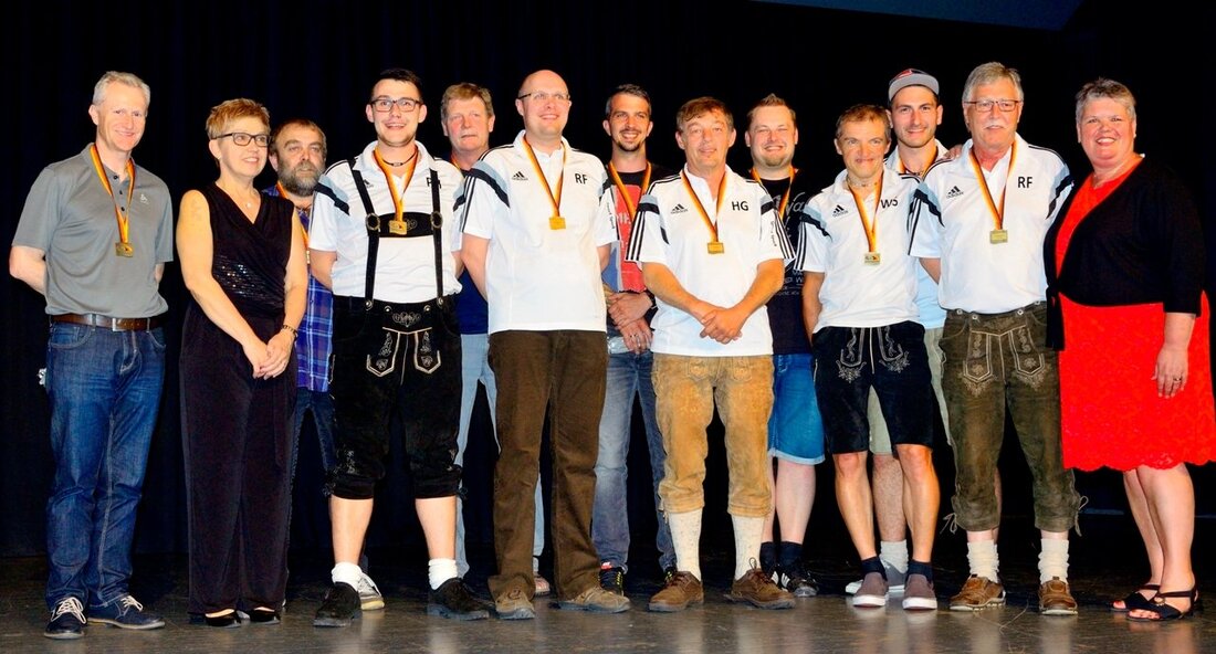 Weiden/Neustadt/WN. Als Ausrichter der Deutschen Meisterschaft im Fußballtennis hatte der BVS Weiden wieder einmal Großes geleistet. “Wenn der BVS Weiden etwas übernimmt, dann liegt es immer in sehr guten Händen! [&hellip;]