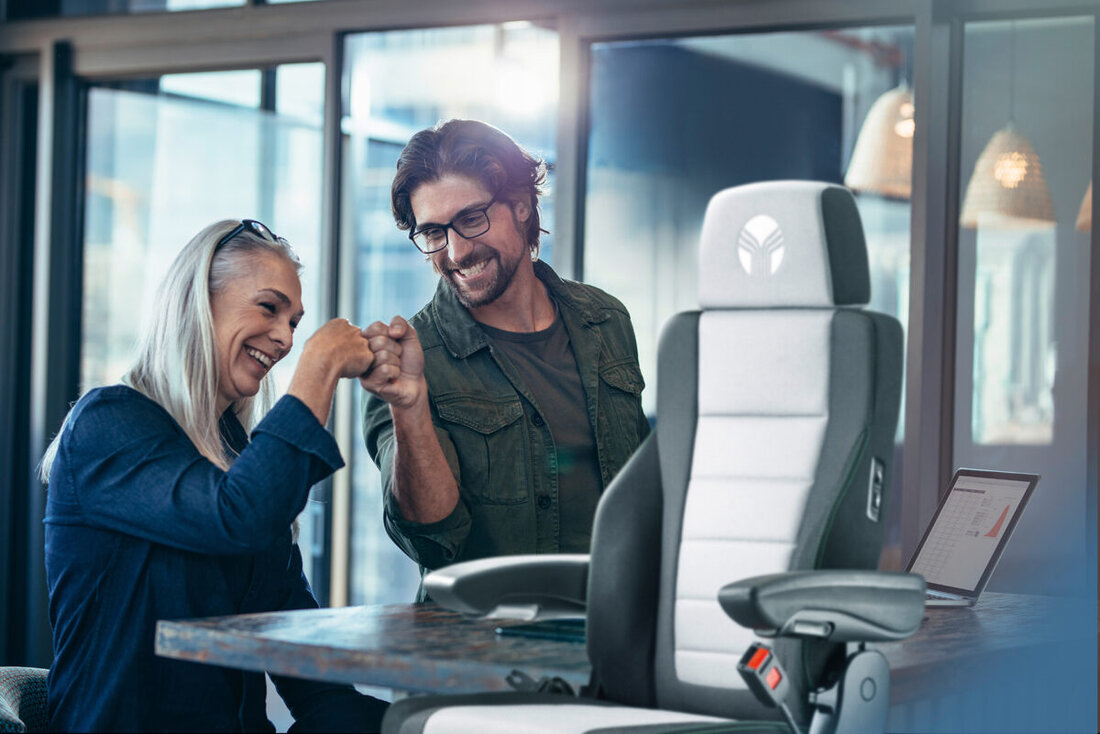 Ursensollen. Die GRAMMER AG hat eine planmäßige Refinanzierung von 260 Millionen Euro in einem anspruchsvollen Markt erfolgreich abgeschlossen. Die neuen Kredite sichern die Geschäftsstrategie und verbessern das Laufzeitenprofil.