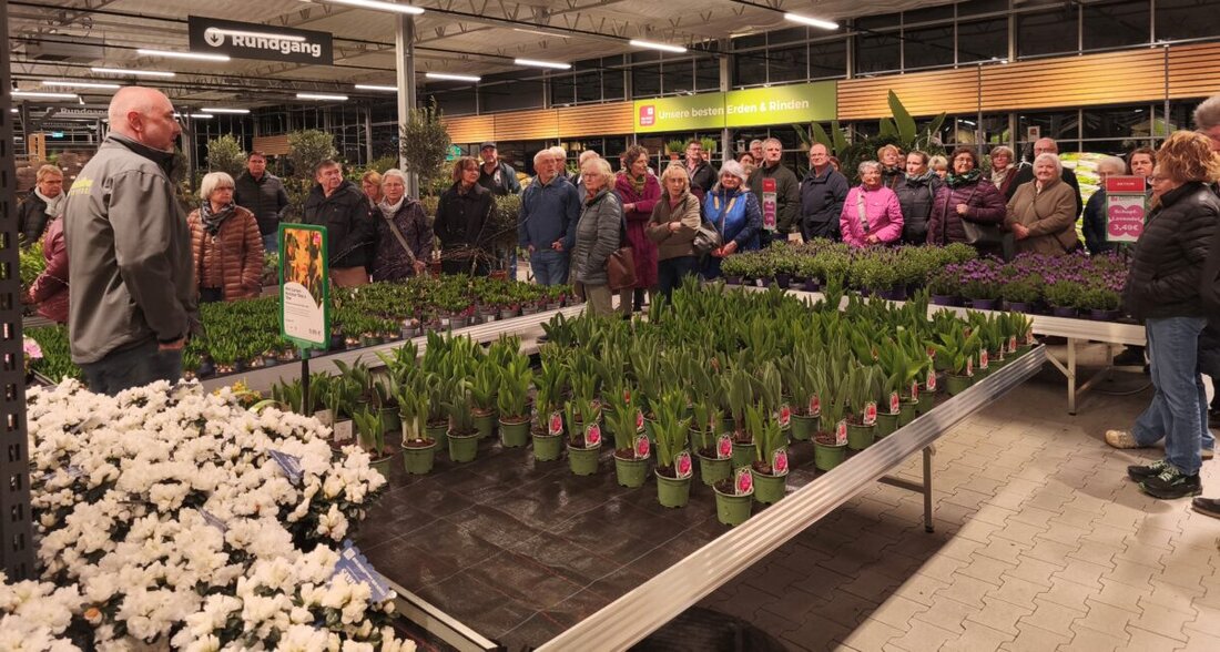 Floß. Der Obst- und Gartenbauverein besuchte die Gärtnerei Steinhilber in Neustadt/WN und erlebte einen informativen Abend. Über 60 Mitglieder staunten über pestizidfreie Anzucht, neue Verkaufsräume und ein Café.