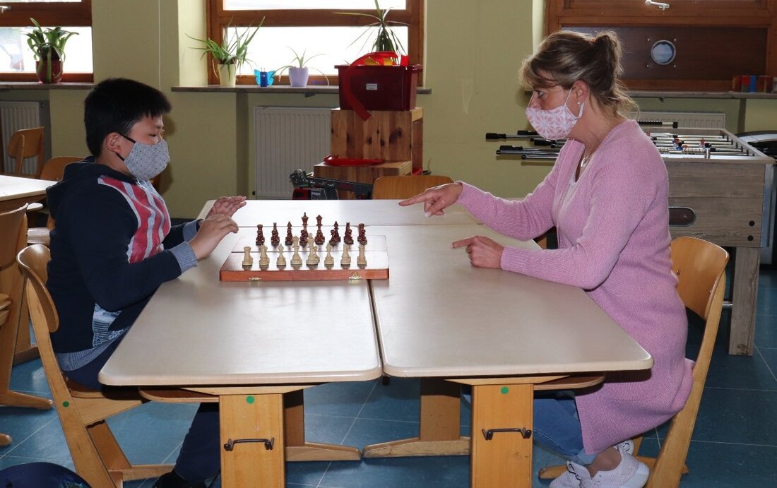 Grafenwöhr. Mit einem ausgefeilten Hygienekonzept ist die Offene Ganztagsschule in Grafenwöhr gut für die Betreuung der Kinder gewappnet. Wie ging es den Betreuerinnen und den Kindern in den vergangenen Wochen?  [&hellip;]