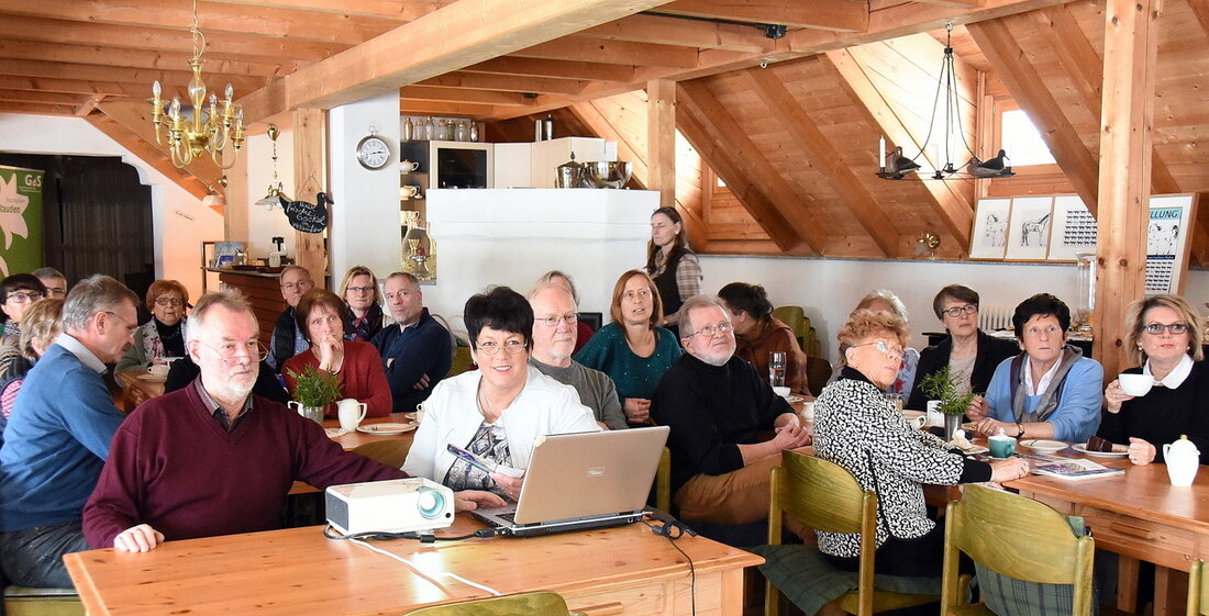 Rotzendorf. Die Verbreitung von Stauden in Privatgärten und im öffentlichen Grün fördern, das Wissen über diese Pflanzengruppe bewahren und weiterentwickeln, ein Diskussionsforum bieten und neue Züchtungen vorstellen – diese Punkte [&hellip;]