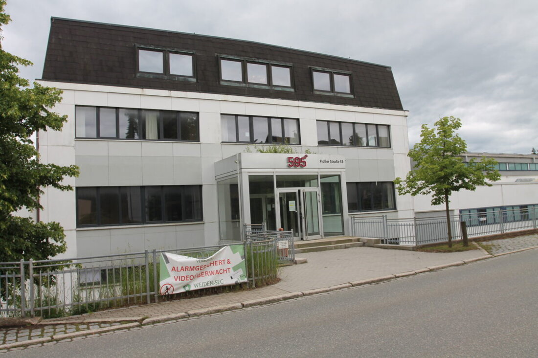 Flossenbürg. Der Wegfall des größten Wasserverbrauchers wirkt sich auf die neuen Gebühren sowohl für Wasser als auch Abwasser aus. Sie steigen ab 1. Juli deutlich. 