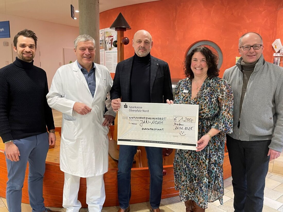 Kemnath. Norbert Spies spendet 1.200 Euro an ein krankes Kind statt Geburtstagsgeschenke zu erhalten, Vermittlung durch Bunter Kreis Nordoberpfalz und Kinderklinik Weiden. Die Spende unterstützt einen 13-Jährigen mit motorischen Problemen bei notwendigen Anschaffungen und Schulbesuch.