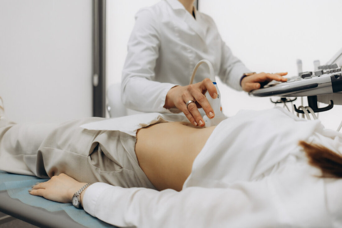 Weiden. Am Samstag, 14. November, lädt das Klinikum Weiden zum Gefäßtag rund um Aorten-Erkrankungen ein. Von neun bis 13 Uhr gibt es Vorträge und kostenlose Ultraschalluntersuchungen der Bauchschlagader.