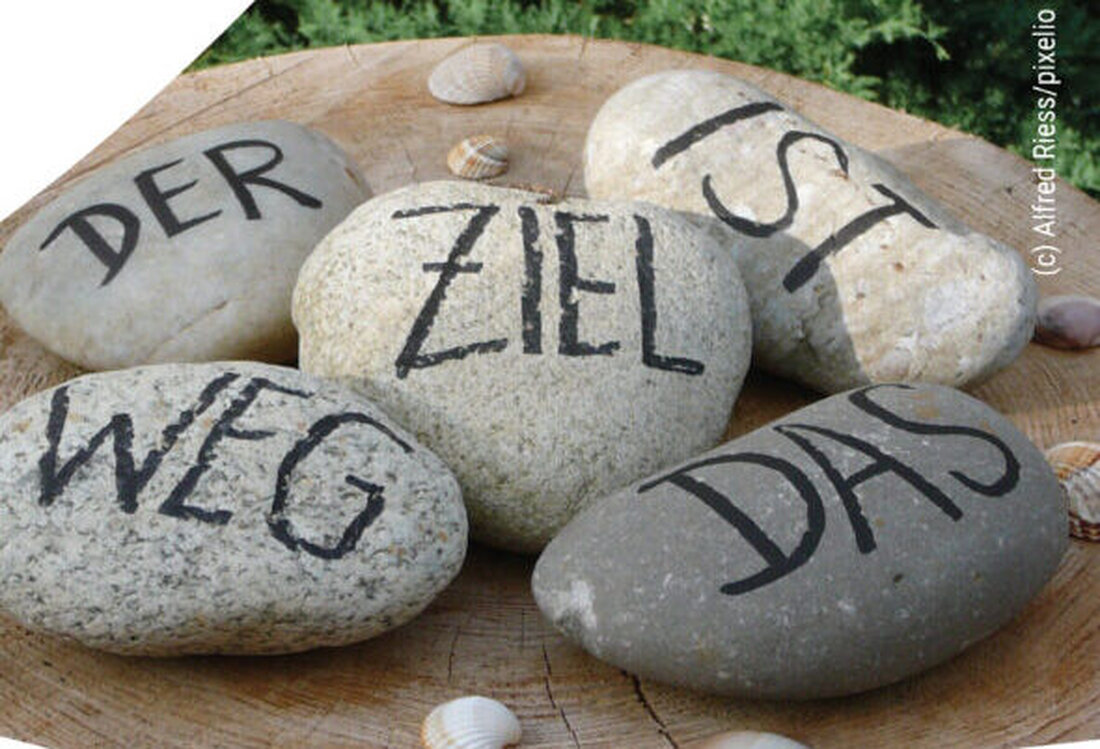 Kastl. Die KEB Amberg-Sulzbach lädt am Samstag, 2. Mai 2026, von 8 bis 17 Uhr zur geführten Pilgerwanderung auf dem Oberpfälzer Jakobsweg ein: rund 20 Kilometer vom alten Bahnhof über den Habsberg nach Sindlbach.