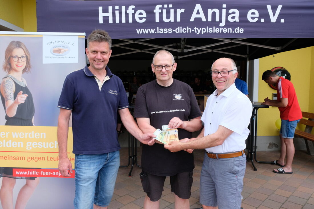 Tremmersdorf. Der Gemeinderat spendet sein Sitzungsgeld für die Stammzellen-Typisierung eines kranken Mitbürgers, insgesamt 600 Euro an den Verein "Hilfe für Anja". Weitere Typisierungsaktionen finden bis Ende Juni statt.