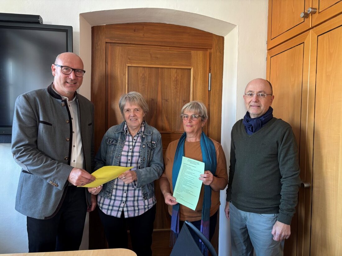 Burglengenfeld. Beim Gemeindetreff im Evangelischen Gemeindehaus sammelten Bürger Ideen und Wünsche für die Zukunft und stellten die Ergebnisse nun Bürgermeister Martin Antretter vor. Schwerpunkte sind Verkehr und Innenstadt.