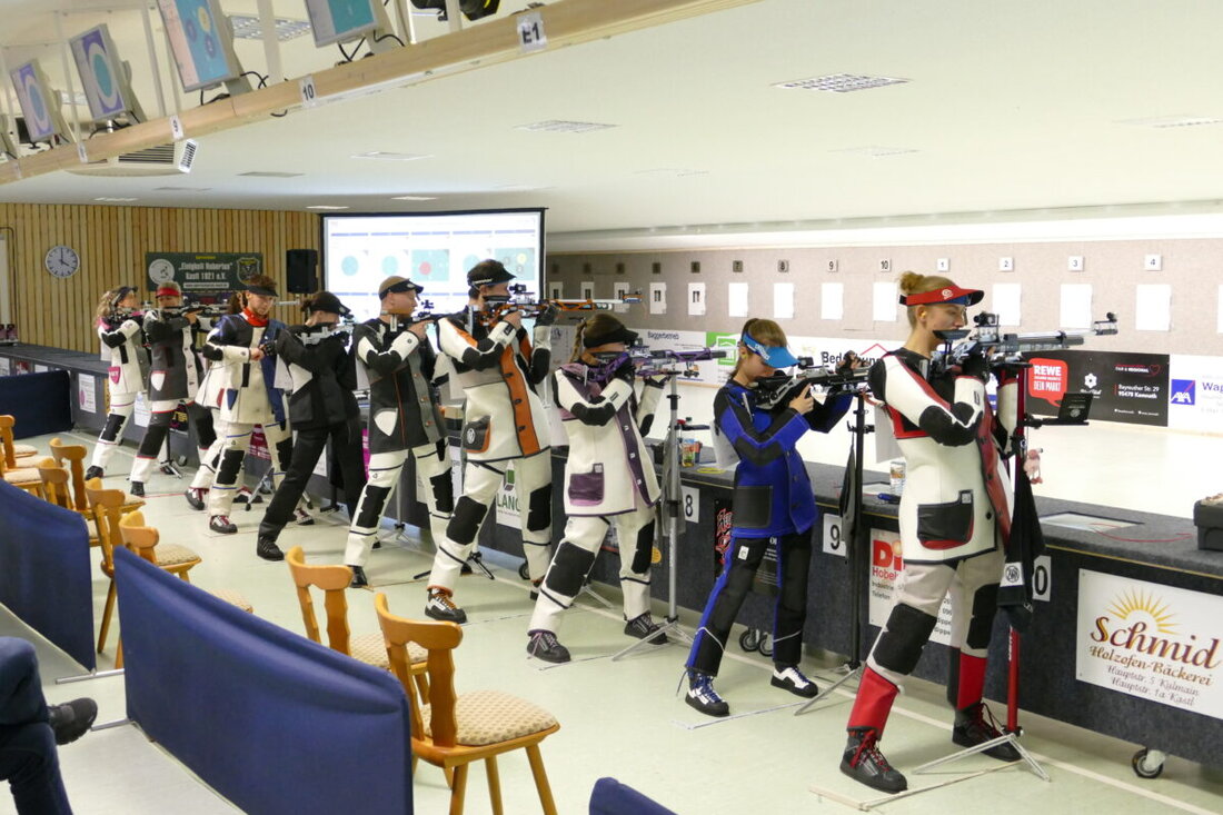 Zum Saisonstart der 2. Bundesliga Gewehr erzielten die Kastler Sportschützen einen Sieg und eine Niederlage. Sie besiegten SV Petersaurach mit 3:2, verloren aber knapp gegen SSG Dynamit Fürth mit 2:3.