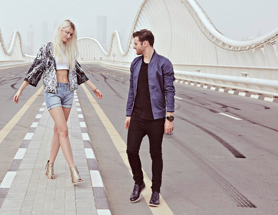 Weiden. Ihren Song “Geiles Leben” kennt mittlerweile wohl fast jeder. Jetzt kommen Carolin Niemczyk und Daniel Grunenberg – Glasperlenspiel – nach Weiden zum einzigen Konzert in der Oberpfalz. Das Duo war [&hellip;]