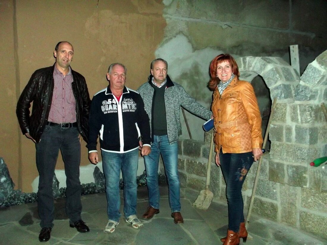 Floß. In der Gaststätte „Gogerer“ sind die Umbaumaßnahmen momentan in vollem Gange. Vor allem in dem an die bisherige Gaststätte angrenzenden Gebäude sind die Handwerker gerade fleißig zu Gange. Inhaber [&hellip;]