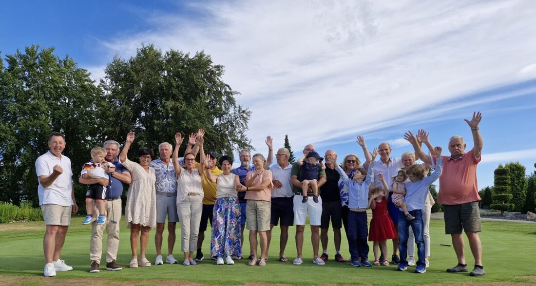 Schmidmühlen. Beim Schleinkofer Cup verwandelte sich der Golfplatz in ein fröhliches Familienfest mit spannenden, fairen Duellen auf perfekt gepflegten Fairways. Nach dem Turnier feierten Gäste und Aktive gemeinsam die Sieger.
