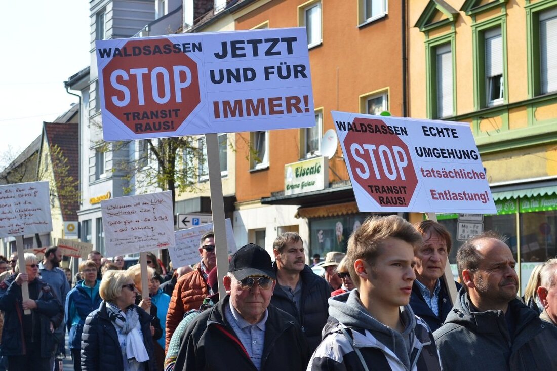 Weiden/Neustadt/WN/Tirschenreuth. Nach dem Osterfest hatten wir diese Woche eine kurze Woche: Daran könnte man sich direkt gewöhnen, oder? Damit ihr nichts mehr verpasst, haben wir euch die wichtigsten Nachrichten dieser [&hellip;]