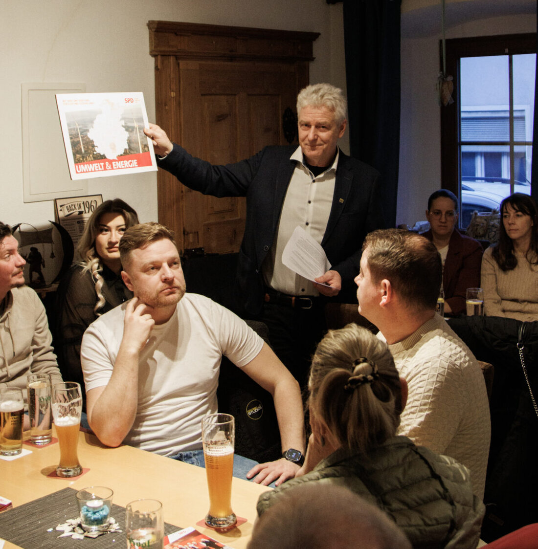 Floß. Großes Interesse am SPD-Bürgergespräch in der Zoiglstubn. Themen reichten von Investitionen in Schule, Feuerwehr und Straßen bis zur Zukunft mit Energie, Hochwasserschutz und neuen Bauflächen.