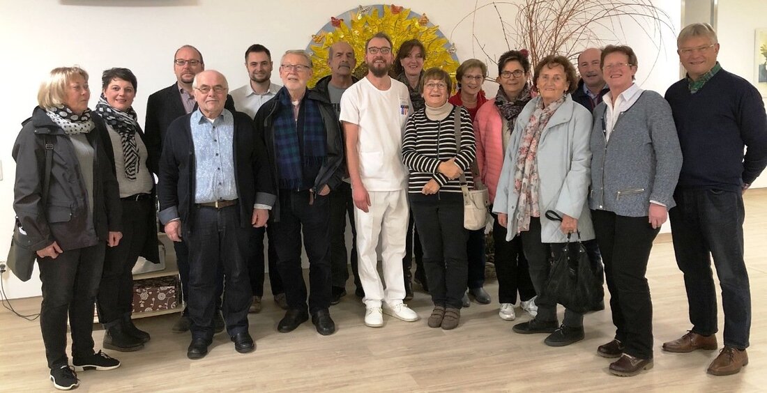 Weiden/Tirschenreuth. Die Seniorenbeauftragten der Städte, Märkte und Gemeinden im Landkreis Tirschenreuth trafen sich zu einer Besichtigung der im Januar in Betrieb gegangenen Palliativstation am Klinikum in Weiden. Empfangen wurden die Seniorenbeauftragten [&hellip;]
