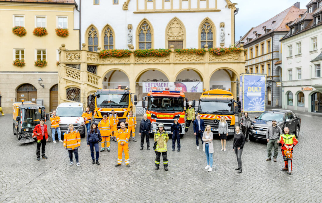 Amberg. Die Stadt Amberg startet eine neue Karriere-Webseite, um sich als attraktiver Arbeitgeber zu präsentieren und Informationen über Berufsfelder und Weiterbildungsmöglichkeiten anzubieten.