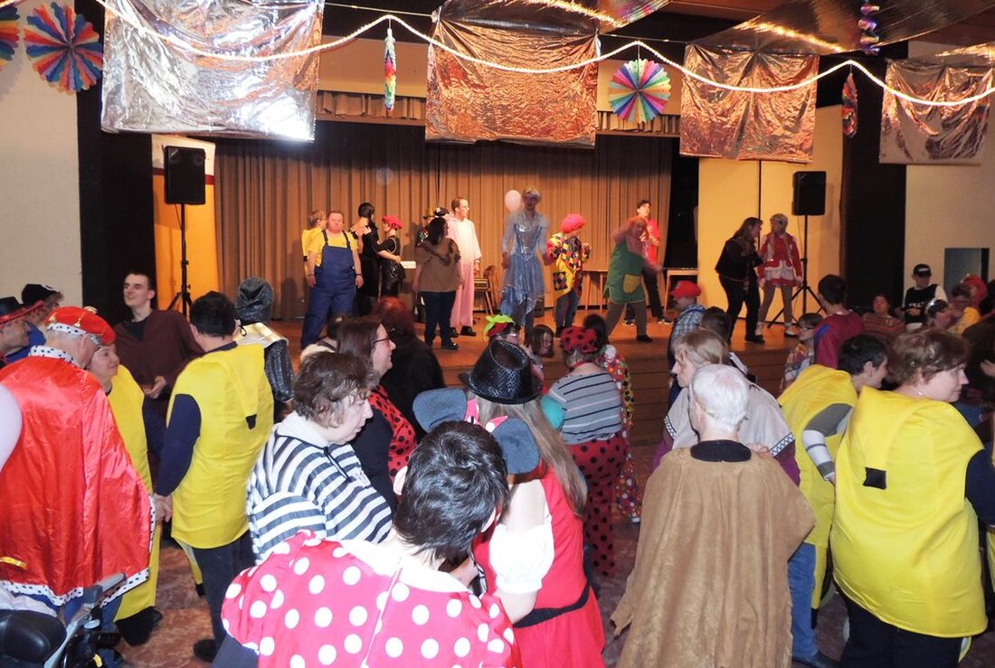 Grafenwöhr. „Für unsere behinderten Menschen ist es einer der Höhepunkte im Jahr  – danke für den heiteren Nachmittag“, bekannt sich Daisy Brenner vom Aufsichtsrat des Heilpädagogischen Zentrums (HPZ) Irchenrieth bei [&hellip;]