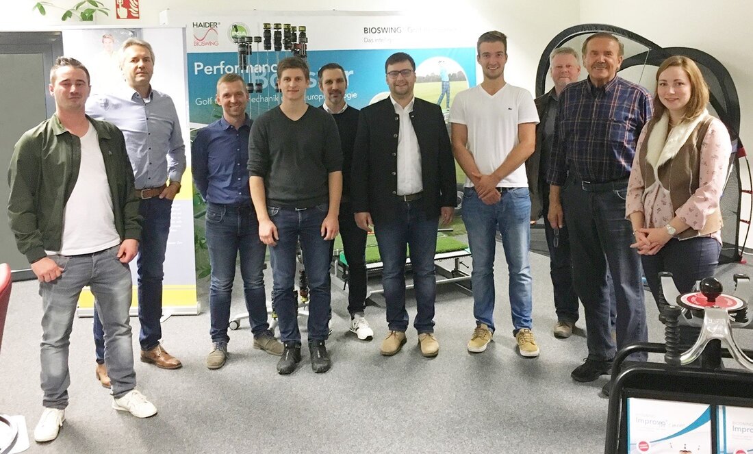 Pullenreuth. Schwingenden Sitze und moderne Therapiegeräte „Made in der Oberpfalz“. Eine Delegation der Wirtschaftsjunioren Nordoberpfalz besuchte Eduard Haider, Geschäftsführer der Haider Bioswing GmbH, am Firmensitz in Pullenreuth und machte sich [&hellip;]