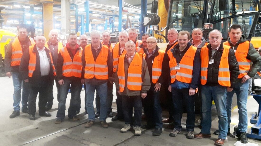 Wurz/Tirschenreuth. Knapp 20 Wurzer Hogerer besichtigten die Walzenfabrik Hamm in Tirschenreuth. Hamm, weltweit der älteste Hersteller von Straßenbaumaschinen, feierte 2018 das 140. Jubiläum der Firmengründung. Von Tom Kreuzer Passend dazu [&hellip;]