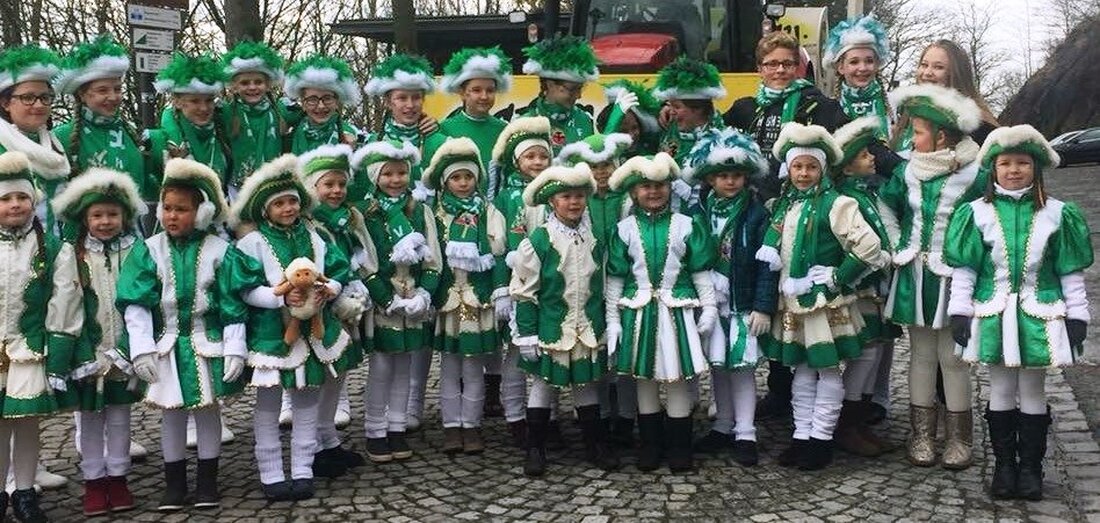 Hammerles/Parkstein. Schon der erste Hammerleser Faschingszug im vergangenen Jahr war ein voller Erfolg. Doch auch dieses Jahr kamen hunderte Narren nach Parkstein um gemeinsam mit dem Faschingsverein zu feiern.  Von [&hellip;]