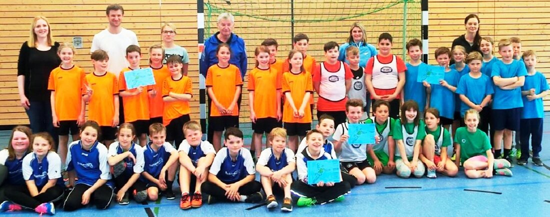 Weiherhammer. Sieg bei der Premiere: Die Grundschule Bechtsrieth ist Kreissieger 2019 im Schulwettbewerb „Handball“. Am Dienstag setzten sich die Bechtsriether in der Turnhalle der Grund- und Mittelschule Weiherhammer gegen drei [&hellip;]