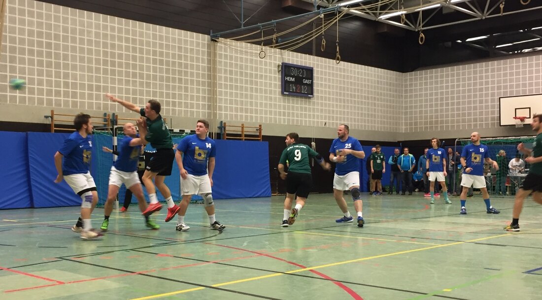Weiden. Dabei lief es doch in den Testspielen so gut für die Weidener! An diese Leistungen konnten sie bei ihrem ersten Spiel in der Bezirksoberliga leider nicht anknüpfen. Eigentlich wollten [&hellip;]