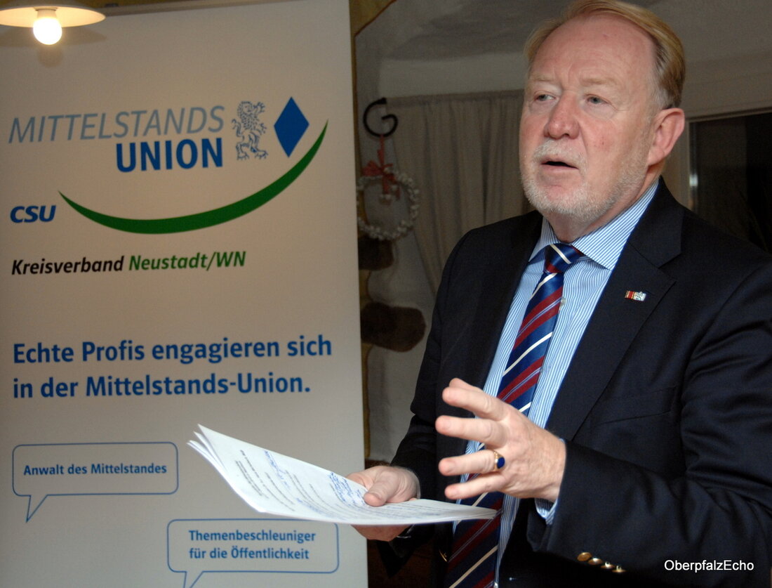 Hagendorf/Waidhaus. „Das Ganze, was jetzt stattfindet, ist eine Krise des Rechts. Es ist gegen das Gesetz, das unkontrollierte Grenzüberschreitungen stattfinden“, sagte Hans Michelbach, Landesvorsitzender der Mittelstandsunion (MU), bei der Jahreshauptversammlung [&hellip;]