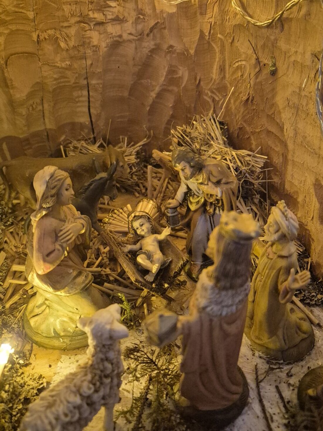 Premberg. Am 12. Dezember ab 17 Uhr liest Ortsheimatpfleger Michael Chwatal die Heilige Nacht auf Oberpfälzisch in der Martinskirche Premberg, musikalisch begleitet vom Schneeberger Zwoagsang.