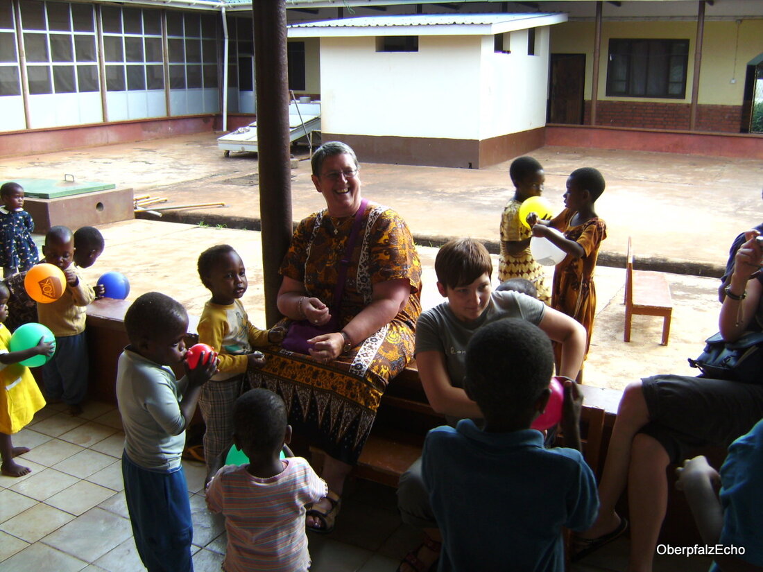 Neustadt/WN. Post aus Tansania von der Neustädter Missionshelferin Hildegard Witt bekam in diesen Tagen ihr Cousin Franz Witt. Darin bedankt sie sich zunächst bei allen Organisatoren und Helfern des 5. [&hellip;]