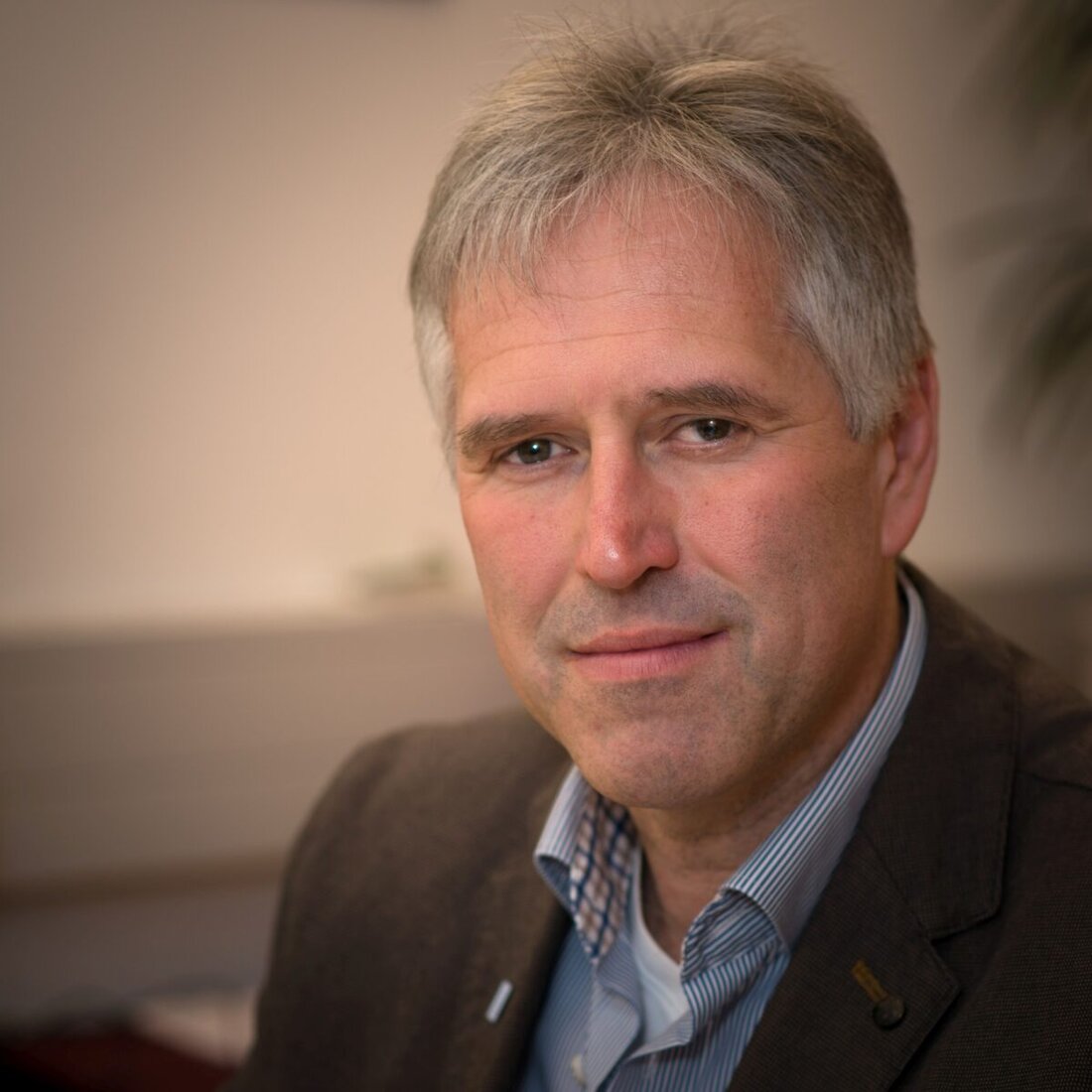 München/Amberg. Horst Ott - 30 Jahre lang Gewerkschaftssekretär der IG Metall Amberg - gibt zum Jahresende wie geplant ein Amt als Bezirksleiter der IG Metall Bayern auf. Es startet der Übergang in die Freistellungsphase der Altersteilzeit.