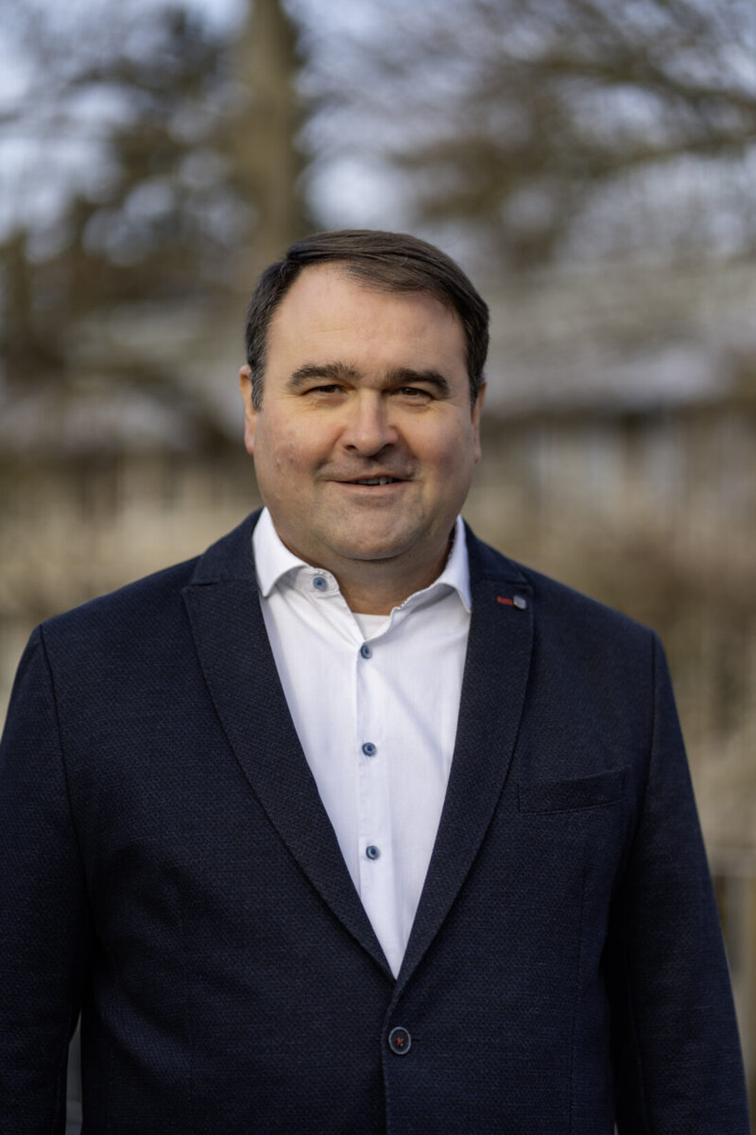 Weiden. Joachim Gesierich wird ab 1. März 2025 neuer Leiter des Amts für Digitalisierung, Breitband und Vermessung in Weiden, nachdem er sieben Jahre in Amberg tätig war.