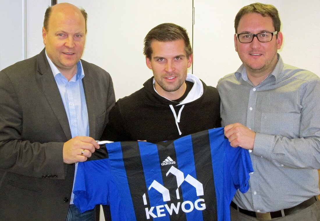 Weiden. Manchmal sind es die Zufälle, die einem Fußball-Verein in die Karten spielt. So nun dem Bayernligisten SpVgg SV Weiden, der in der Winterpause eine Verstärkung an Land gezogen hat. [&hellip;]