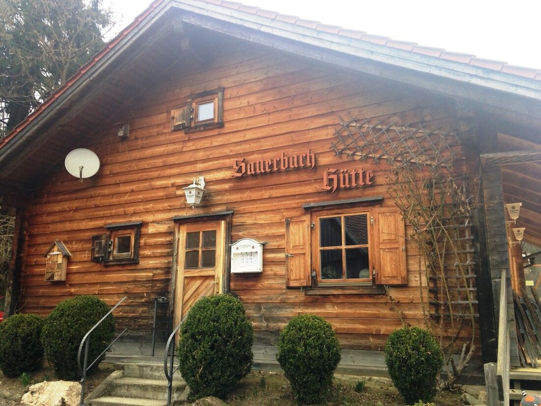 Kirchendemenreuth. „Kaum zu glauben, dass wir unseren Traum nun schon seit 15 Jahren leben dürfen“, schwärmt die Wirtin der Sauerbachhütte, als wir sie zur Eröffnung der neuen Saison in ihrer charmanten Holz-Hütte [&hellip;]