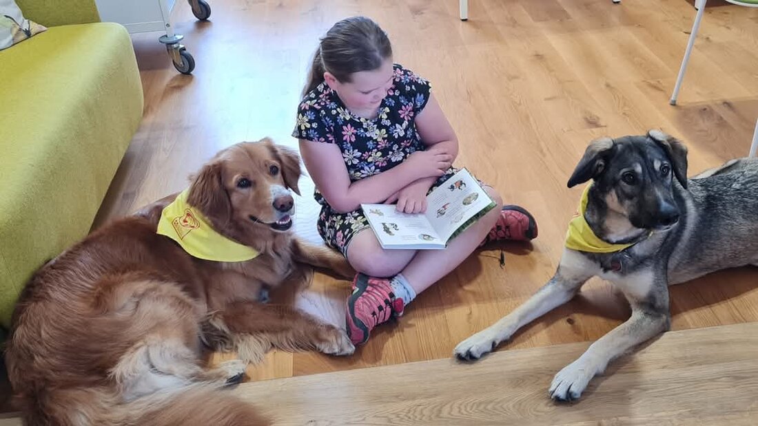 Eschenbach. Am Welttag des Buches bot die Stadtbibliothek vier Schülerinnen ein ganz besonderes Erlebnis: Sie hatten einen Termin mit Juna und Gustav.