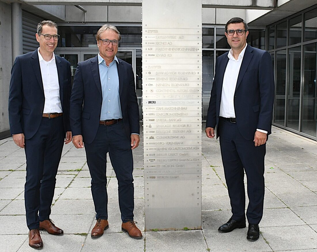 Regensburg. Die OTH Regensburg gewinnt mit der IGZ Automation GmbH aus Falkenberg einen neuen Zustifter. Das Namensschild an der Stifter-Stele steht für mehr Talentförderung und starke Bande zur regionalen Wirtschaft.