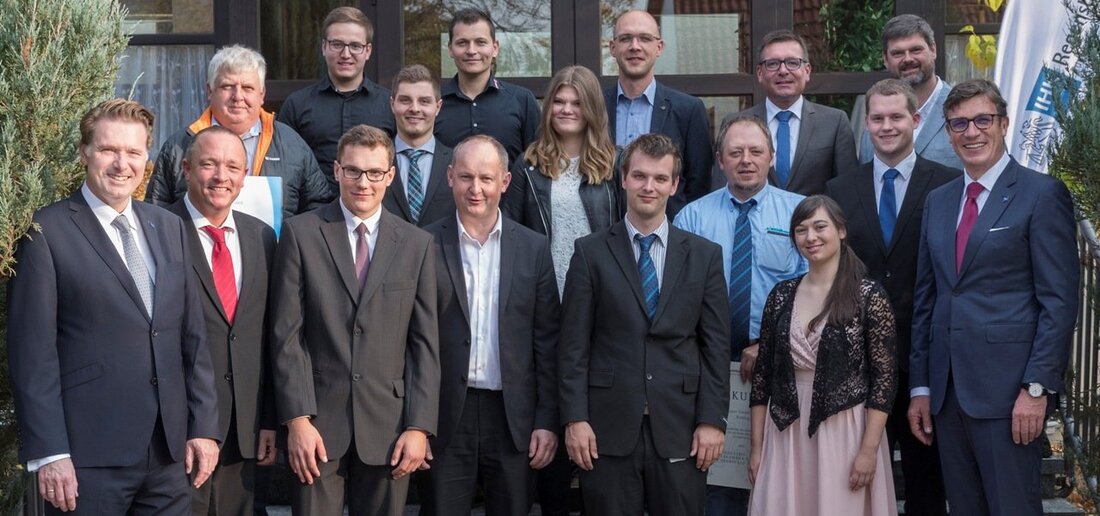 Weiden/Wiesau. Sieben fleißige Nordoberpfälzer haben sich bei der IHK Regensburg unter die besten Azubis in Ostbayern gemischt. Drei davon sind sogar bayernweit unter den besten Prüflingen!  Die IHK Regensburg für [&hellip;]