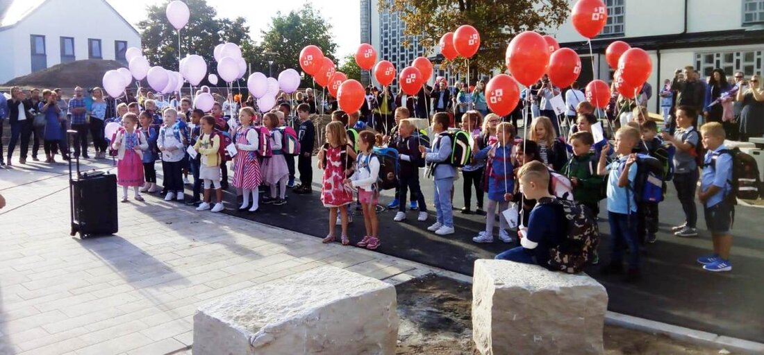 Neustadt/WN. Zu Beginn des neuen Schuljahres 2018/2019 überraschte die Vereinigte Sparkassen Eschenbach i.d.OPf. Neustadt a.d.Waldnaab Vohenstrauß die Kinder der ersten Klassen der Grundschulen mit einem Luftballon-Wettbewerb. Jeder ABC-Schütze darf an [&hellip;]