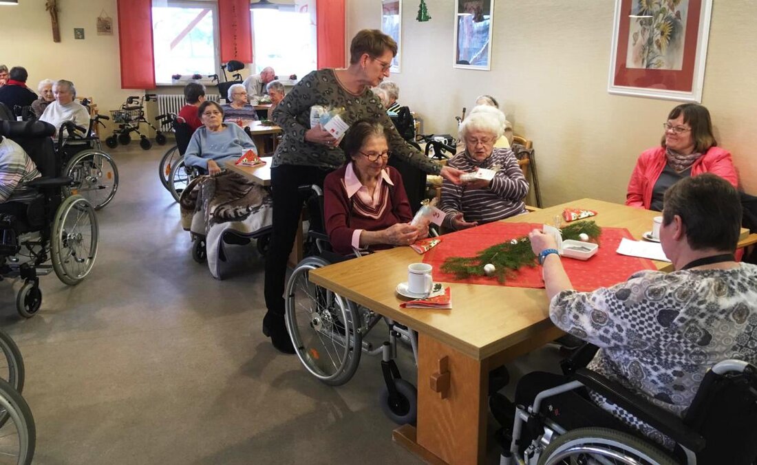 Grafenwöhr/Gmünd. Da sich rund um den Nikolaustag die Termine Häufen, lässt sich der heilige Mann gern von weltlichem Personal unterstützen. In diesem Fall kamen die Damen des Arbeitskreises sozialdemokratischer Frauen [&hellip;]