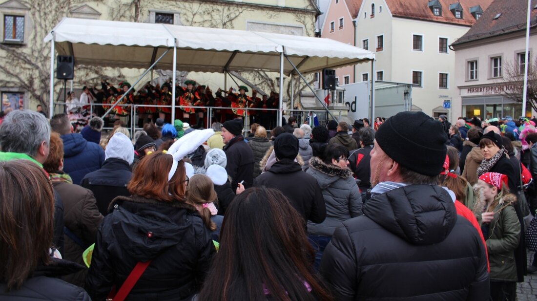 Weiden. Während der Faschingszeit bleiben bei der Stadt Weiden einige Büros zu. Auch Autofahrer müssen sich auf Behinderungen einstellen. Am Faschingsdienstag, 25.02.2020 sind das Neue Rathaus und alle Außenstellen der [&hellip;]