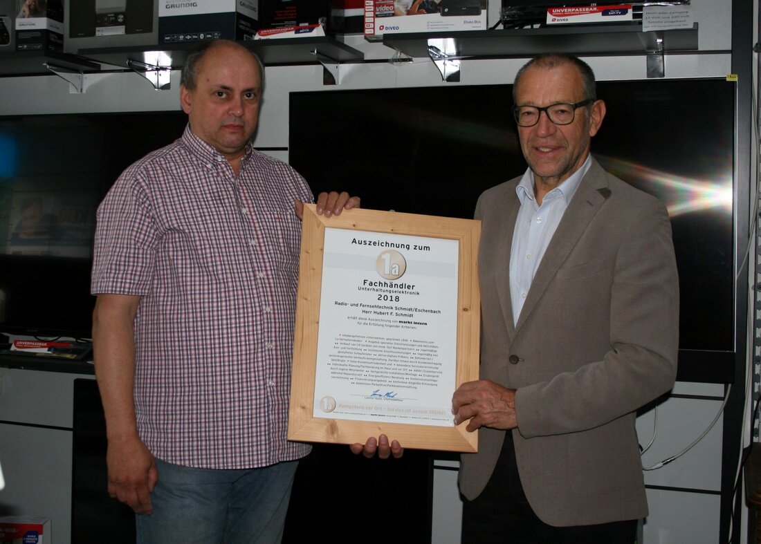 Eschenbach. Bereits zum elften Mal bekommt das Fachgeschäft von Hubert Schmidt die “1a-Urkunde”. Er erhielt die Auszeichnung als 1a-Fachhändler und zusätzlich als 1a-Fach-Werkstatt. Seit 2004 zeichnet “Markt intern” jährlich mittelständische Unternehmen [&hellip;]