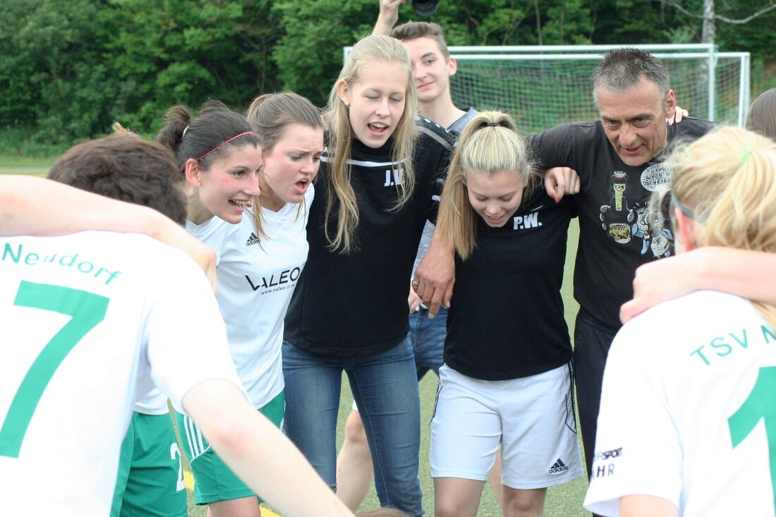 Neudorf. Mit einem 5:0 Sieg auswärts gegen die zweite Mannschaft des 1. FC Nürnberg sichern sich die Fußballfrauen am letzten Spieltag den Klassenerhalt. Lokalrivale TV Nabburg hat es dagegen nicht geschafft. [&hellip;]