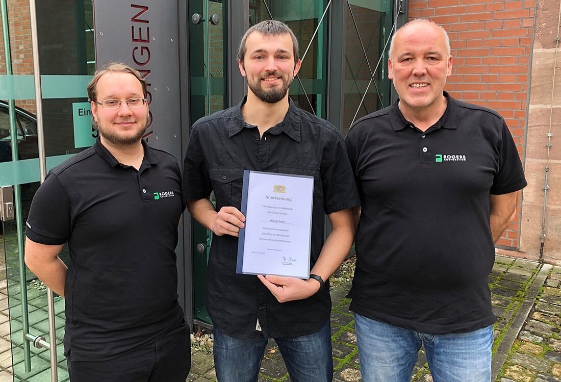 Eschenbach. Manuel Redel aus Waidach (Oberfranken), Auszubildender von der Firma Rogers Germany in Eschenbach, ist für seine hervorragenden Leistungen in der Ausbildung zum Oberflächenbeschichter mit dem „Staatspreis für besondere schulische [&hellip;]