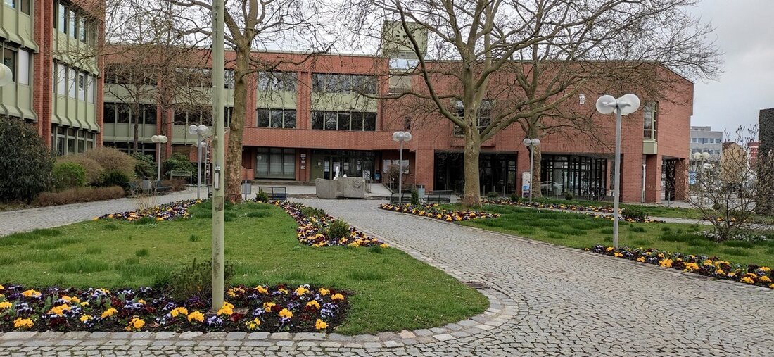 Weiden. Um die Terminvereinbarung effektiver und komfortabler zu gestalten, führte die Stadtverwaltung Weiden jetzt ein neues Online-Terminvergabesystem ein, das das bisherige System ablöst. 