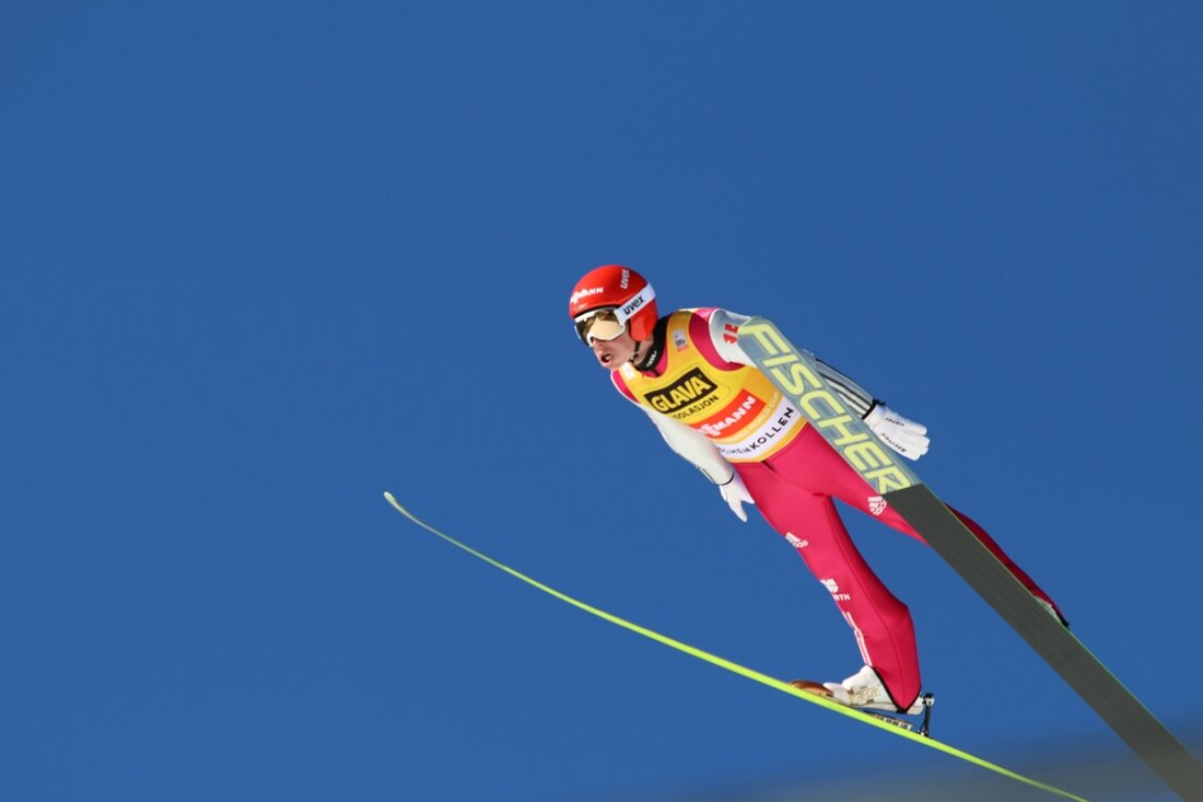 Flossenbürg. Nach seinem Sieg und einem zweiten Platz in Finnland kann sich Eric Frenzel im Moment würde das Gelbe Trikot freuen. Er führt den Weltcup an. Wie sich so ein [&hellip;]